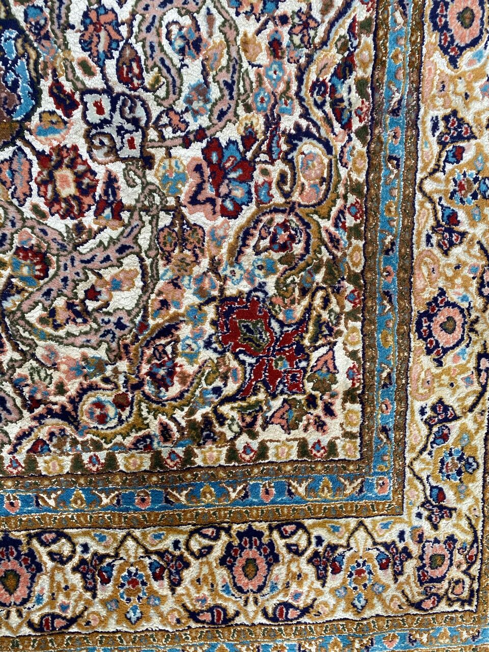Carpet India Punjab wool and silk 120x190 cm