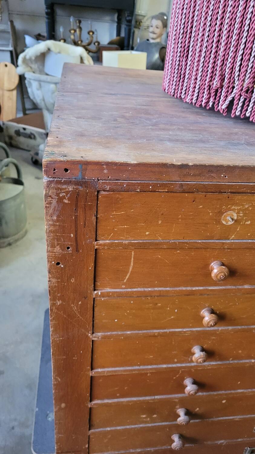 Meuble de Métier Magasin à 60 tiroirs - 1950s