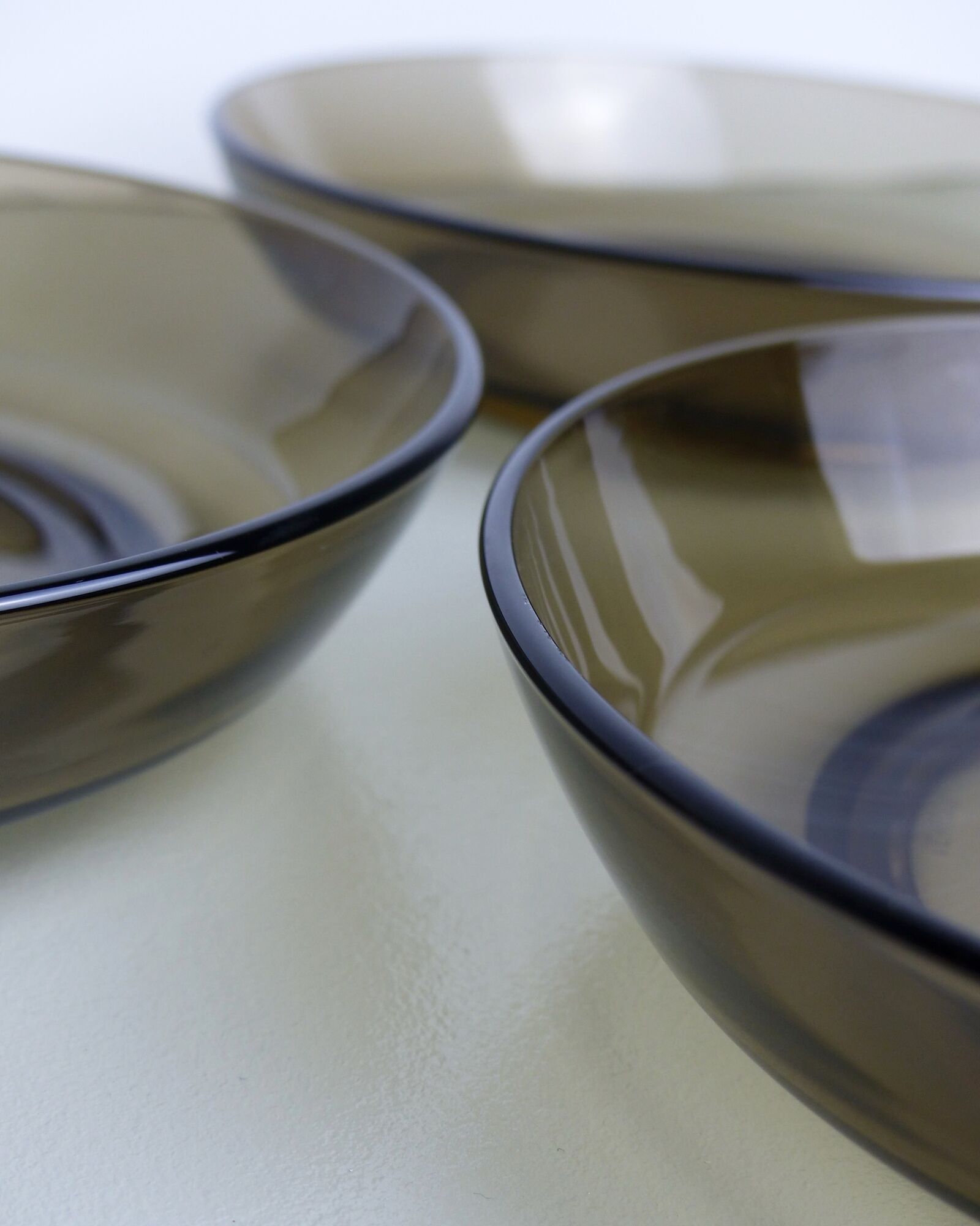 Set of 6 hollow plates in Vereco smoked glass