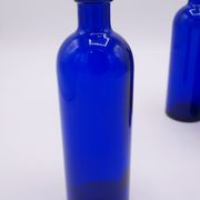 Ensemble de 4 petites bouteilles