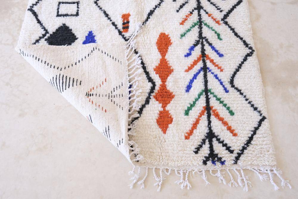 Berber rug from Morocco - 247 x 140 cm