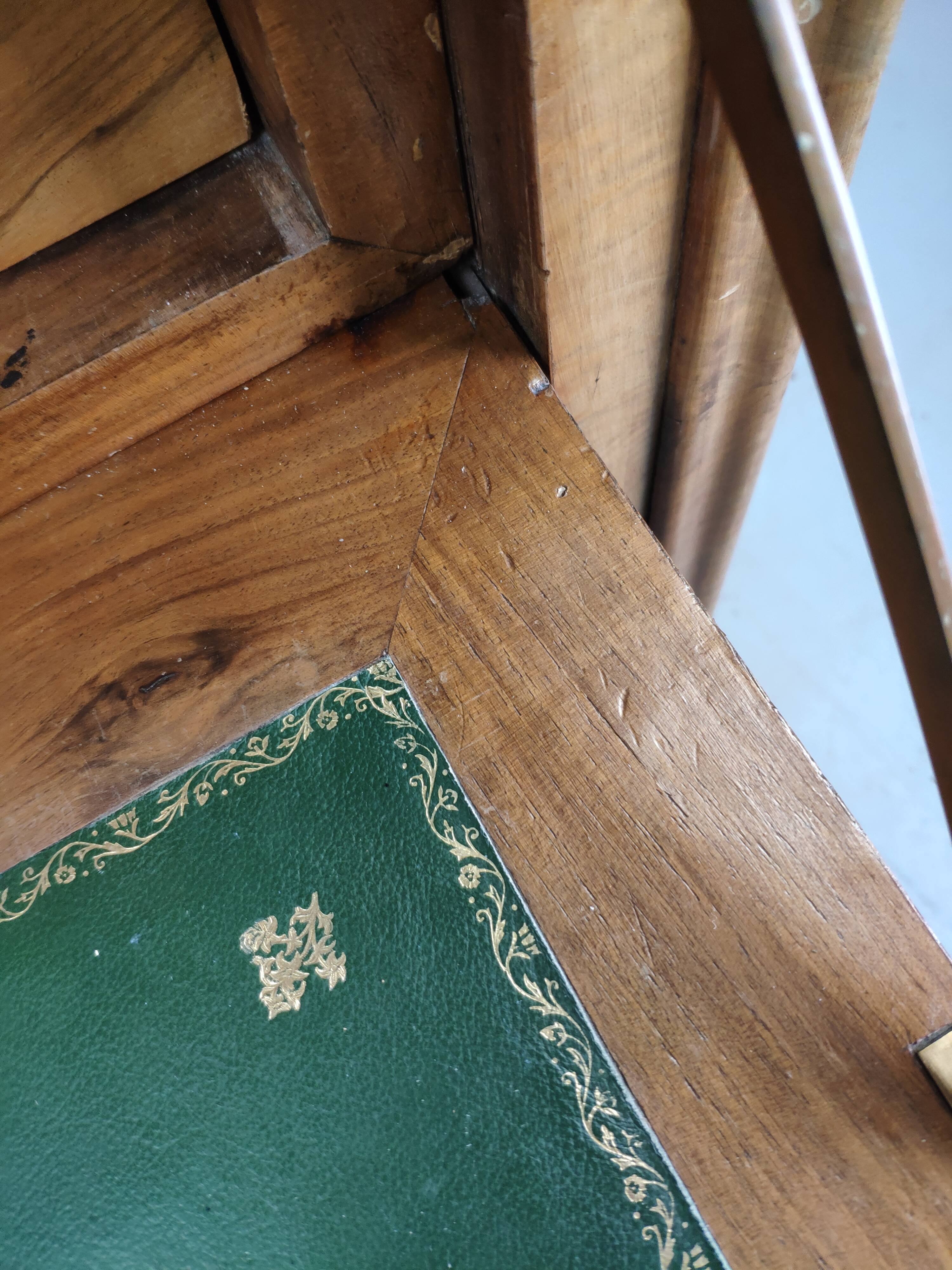 Secretary style Louis Philippe in walnut bramble