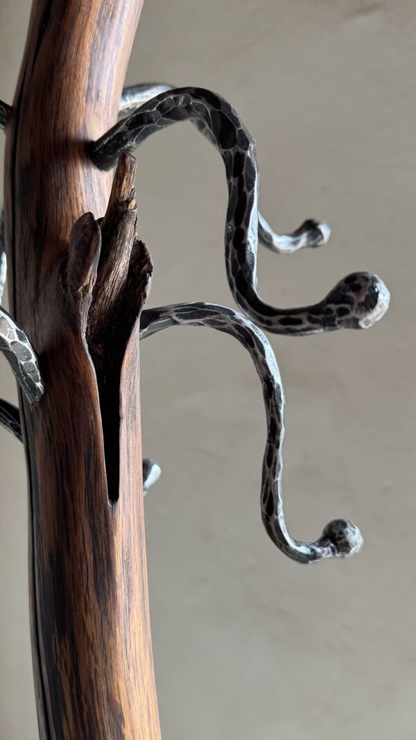Porte-manteau sculptural - Porte-manteau en bois de chêne