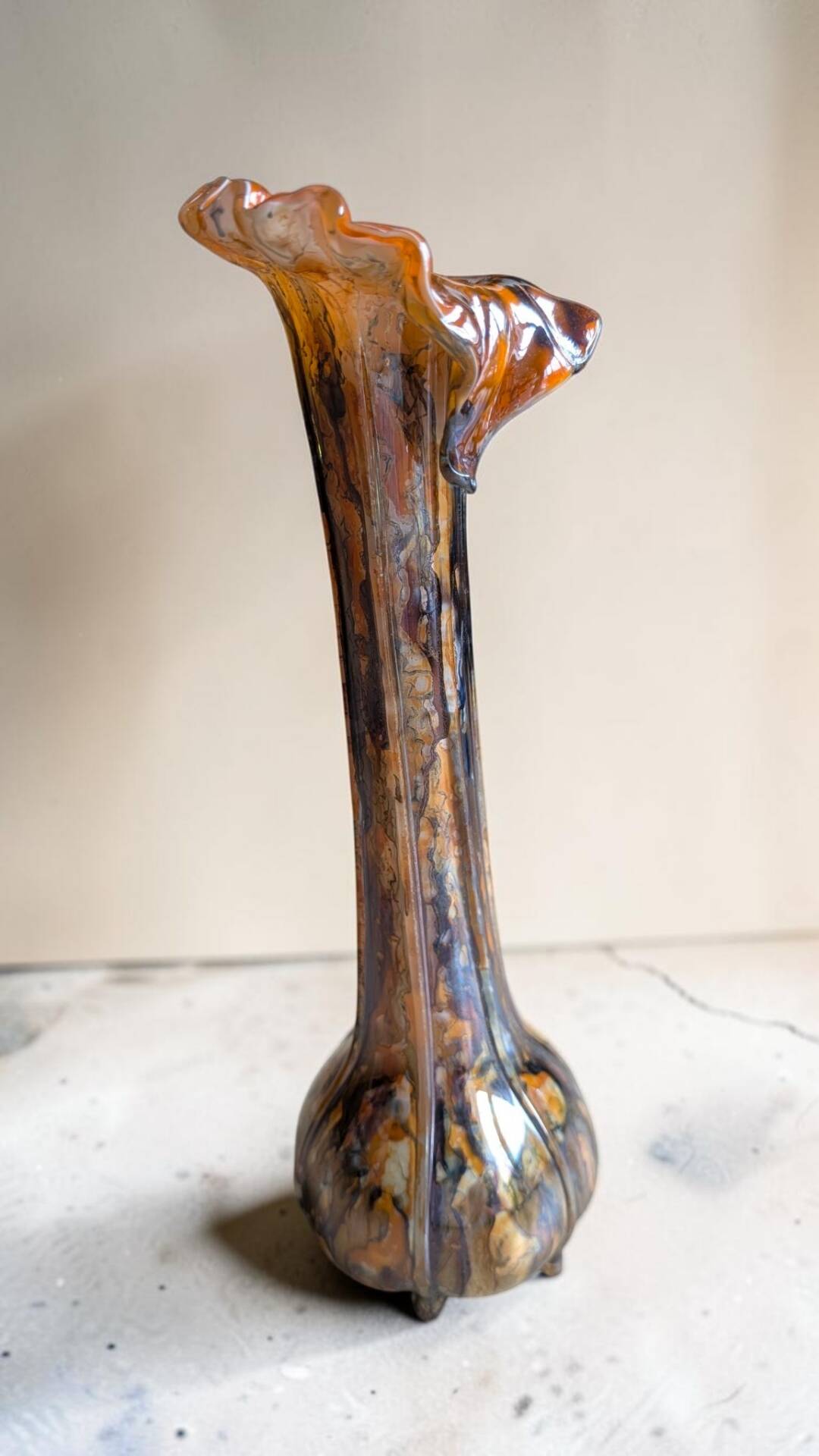 Artistic vase signed M. Venys – vintage marbled glass – 31 cm