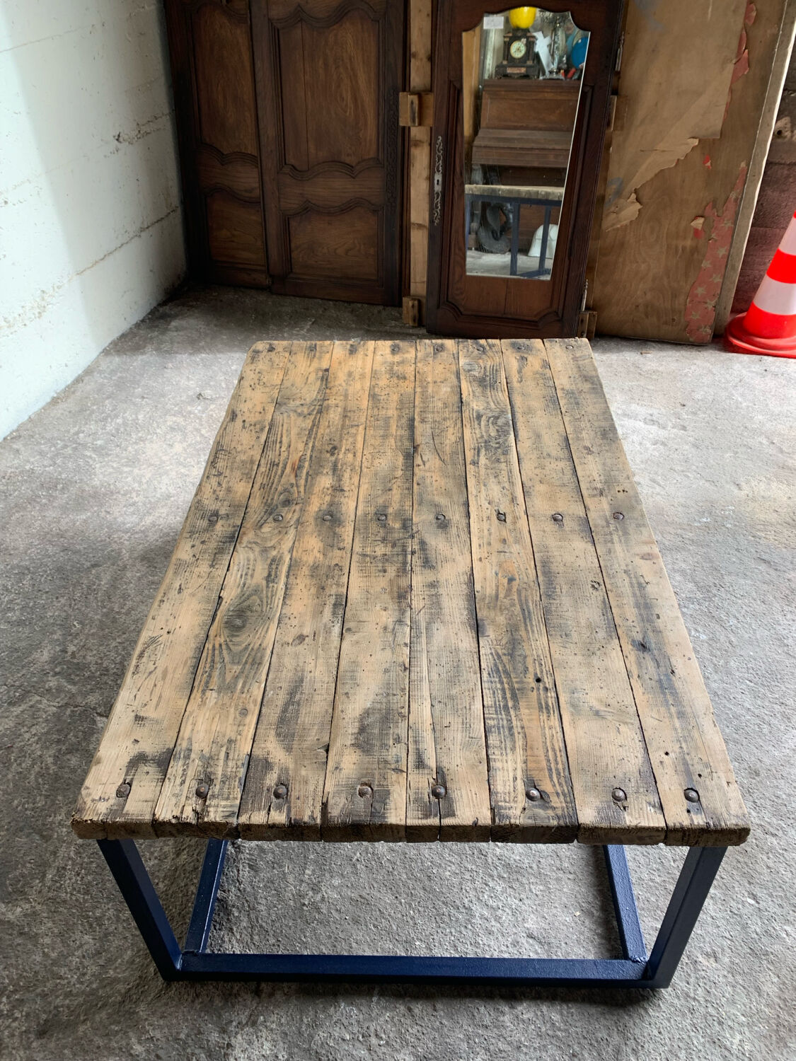 Table basse plateau brut
