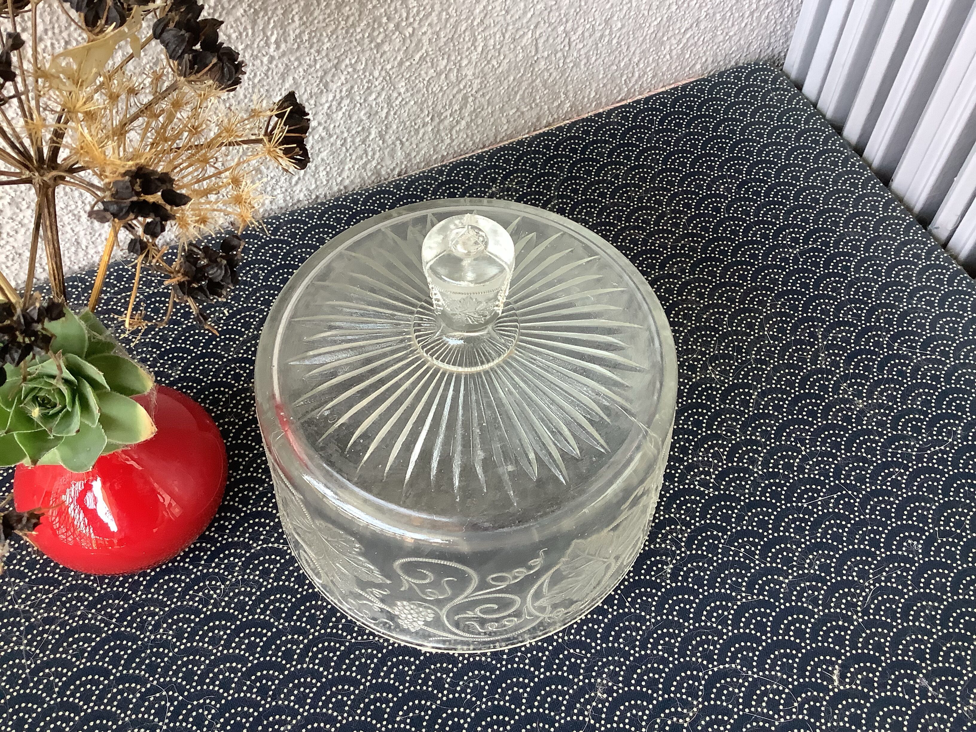 Art Deco molded glass cheese bell