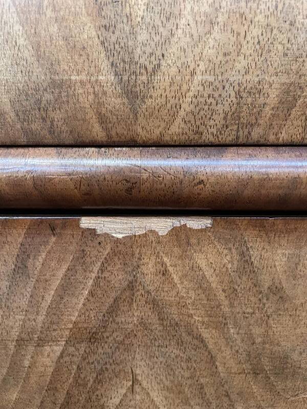 Commode époque Louis Philippe en acajou clair et marbre gris