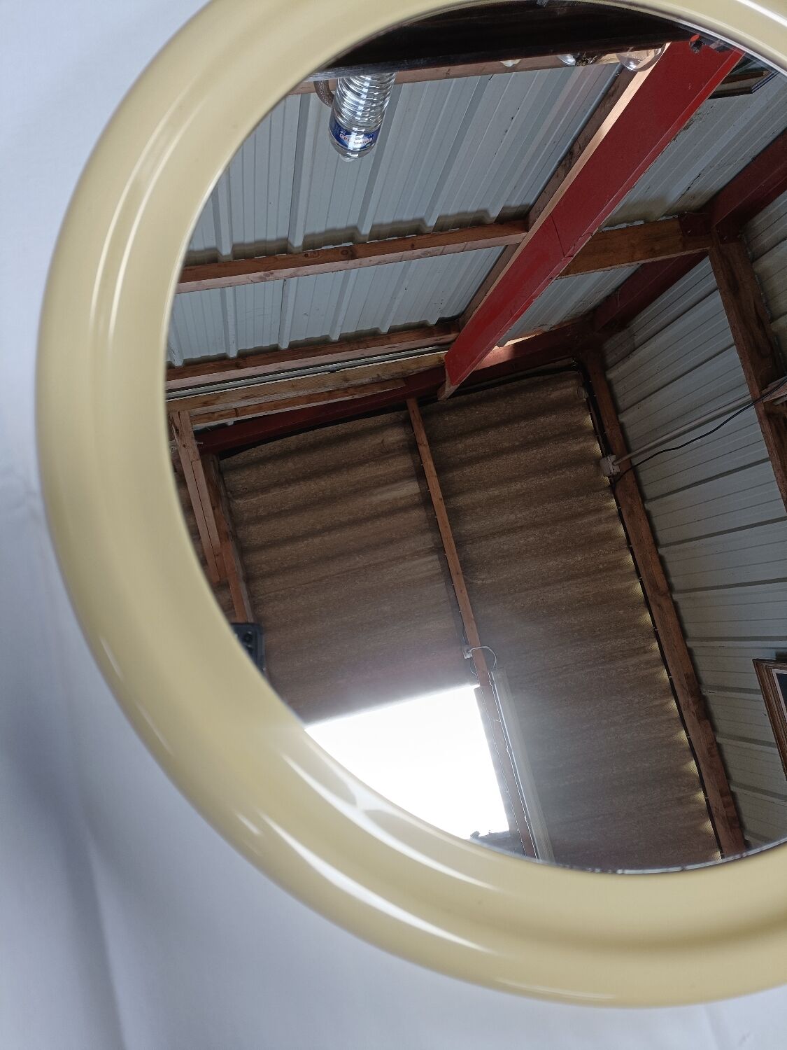Round mirror in cream plastic, French house Syla, 70s