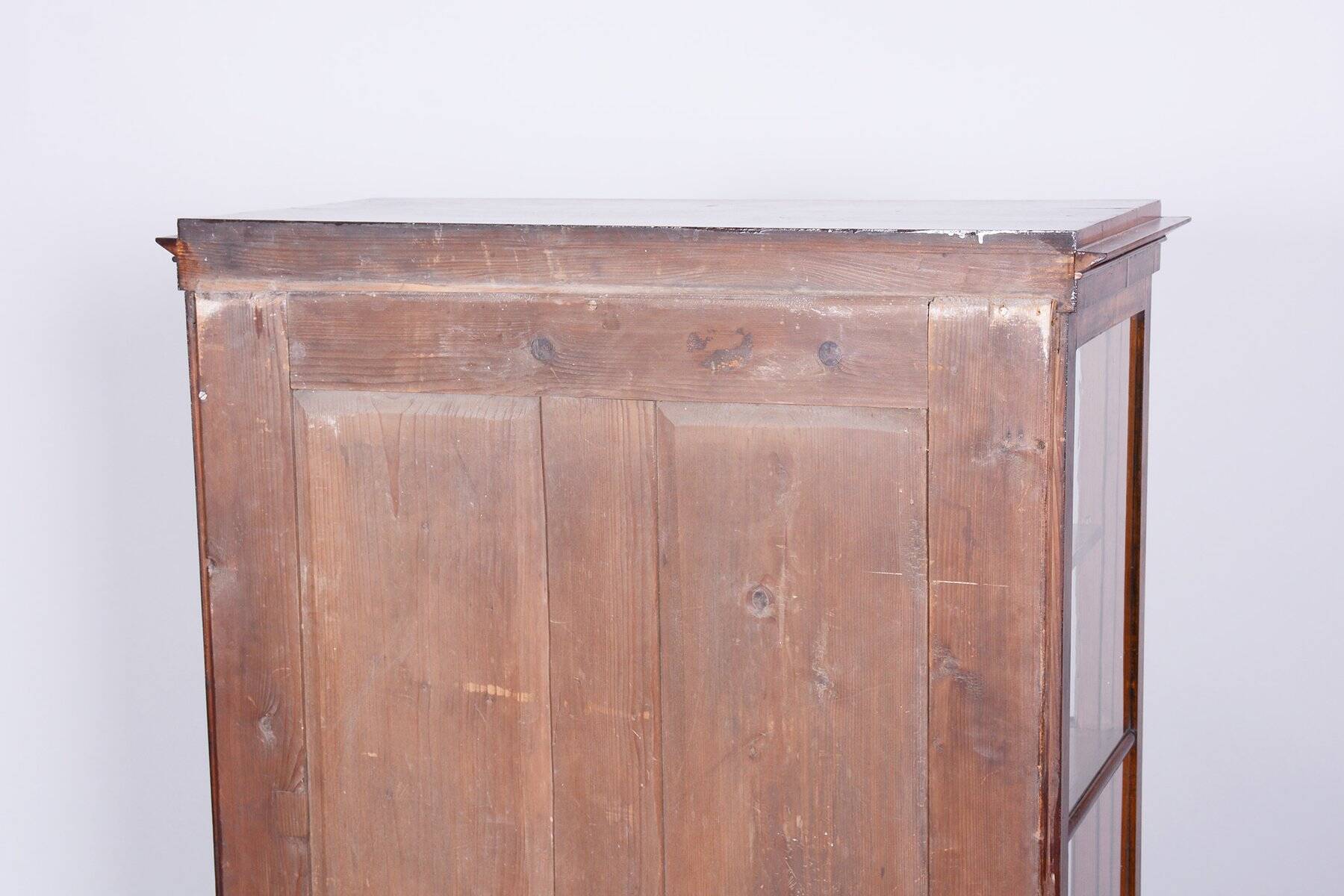 Biedermeier Display Cabinet in Walnut, 1830s