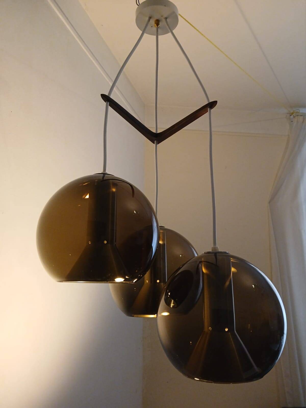 Suspension triple "Globe" by Frank Ligtelijn for Raak – Original edition
