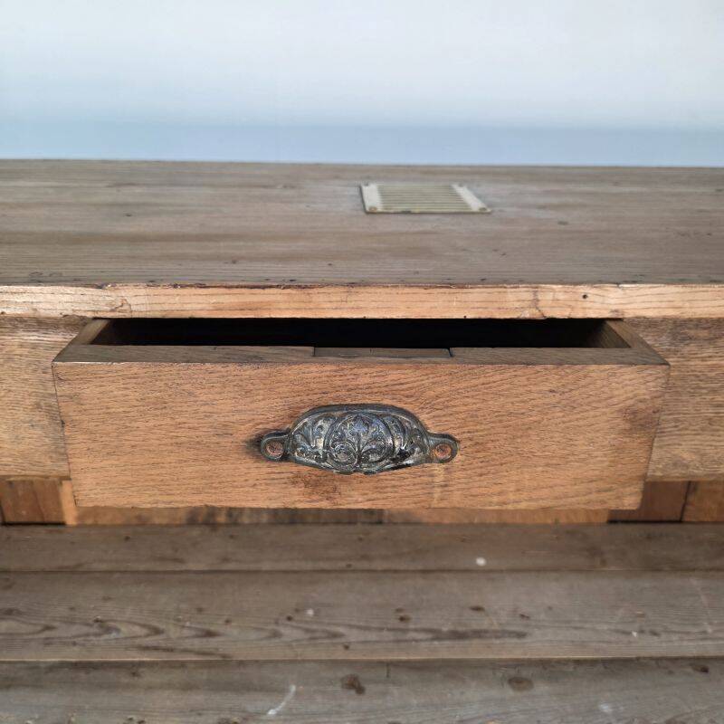 Important oak bar from a café around 1900.