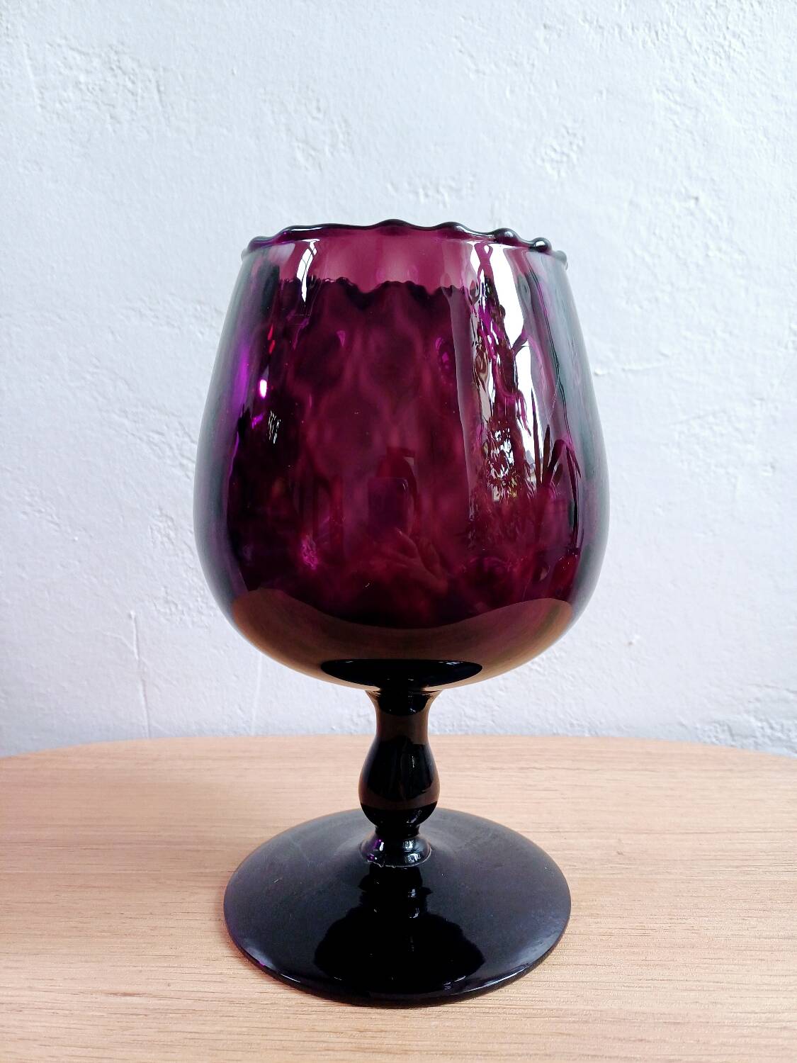 Vase en verre Empoli améthyste – Verre d'art italien soufflé à la main, milieu du siècle