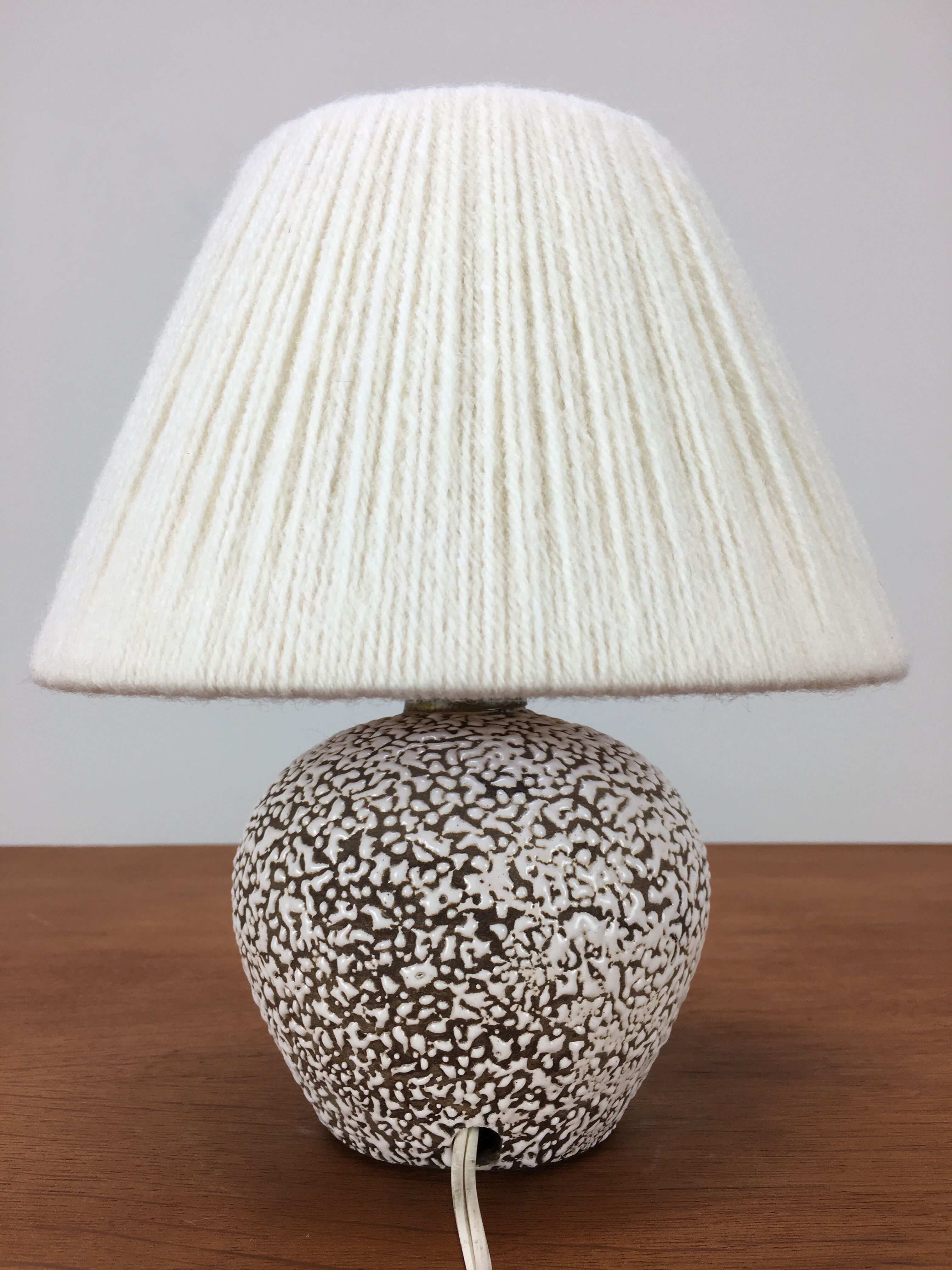 White and black art deco ceramic ball lamp