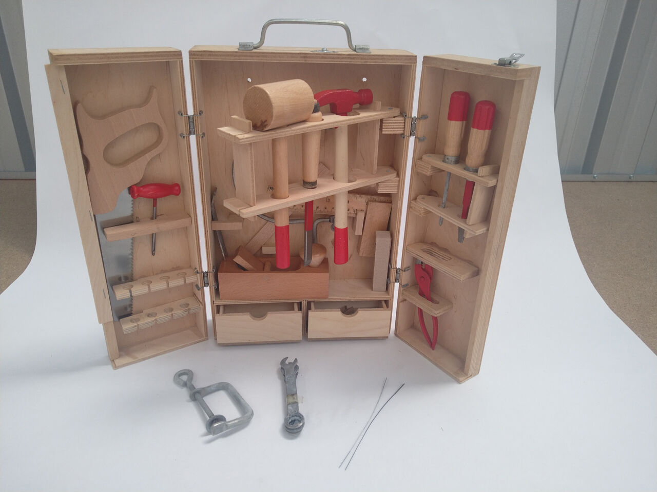 Outils de menuiserie métal pour enfants