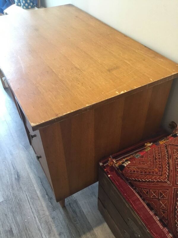 Bureau scandinave années 60 pieds compas