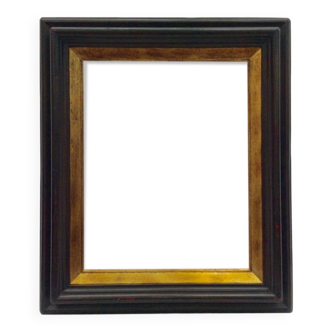 Black and gold frame