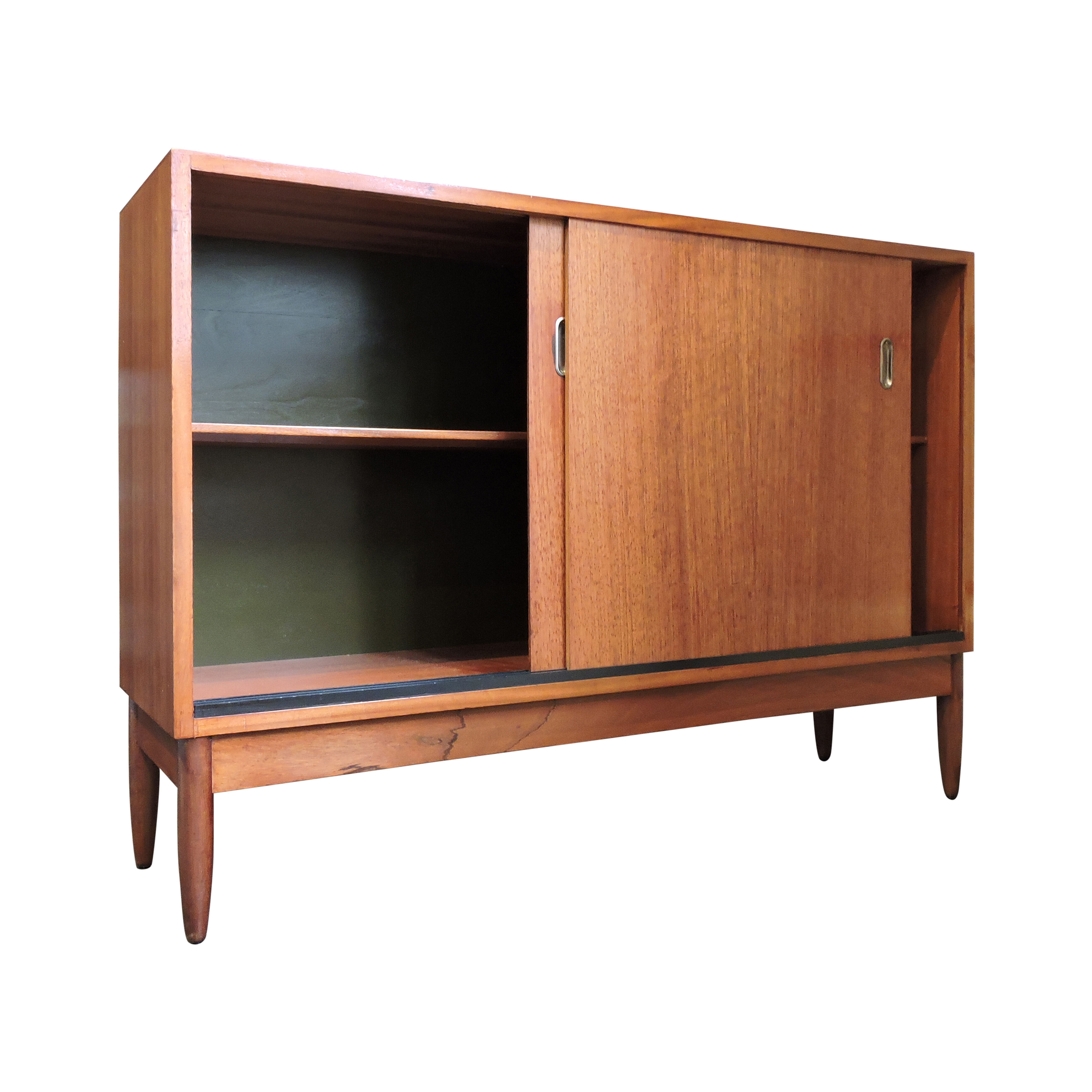 Two door afrormosia cabinet sideboard par Greaves & Thomas, 1960s