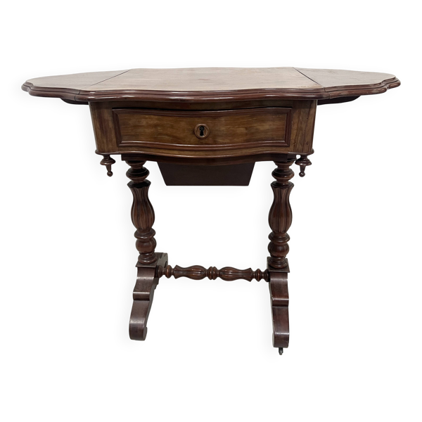 Table a ouvrage d'époque Napoléon en acajou et placage XIX siècle