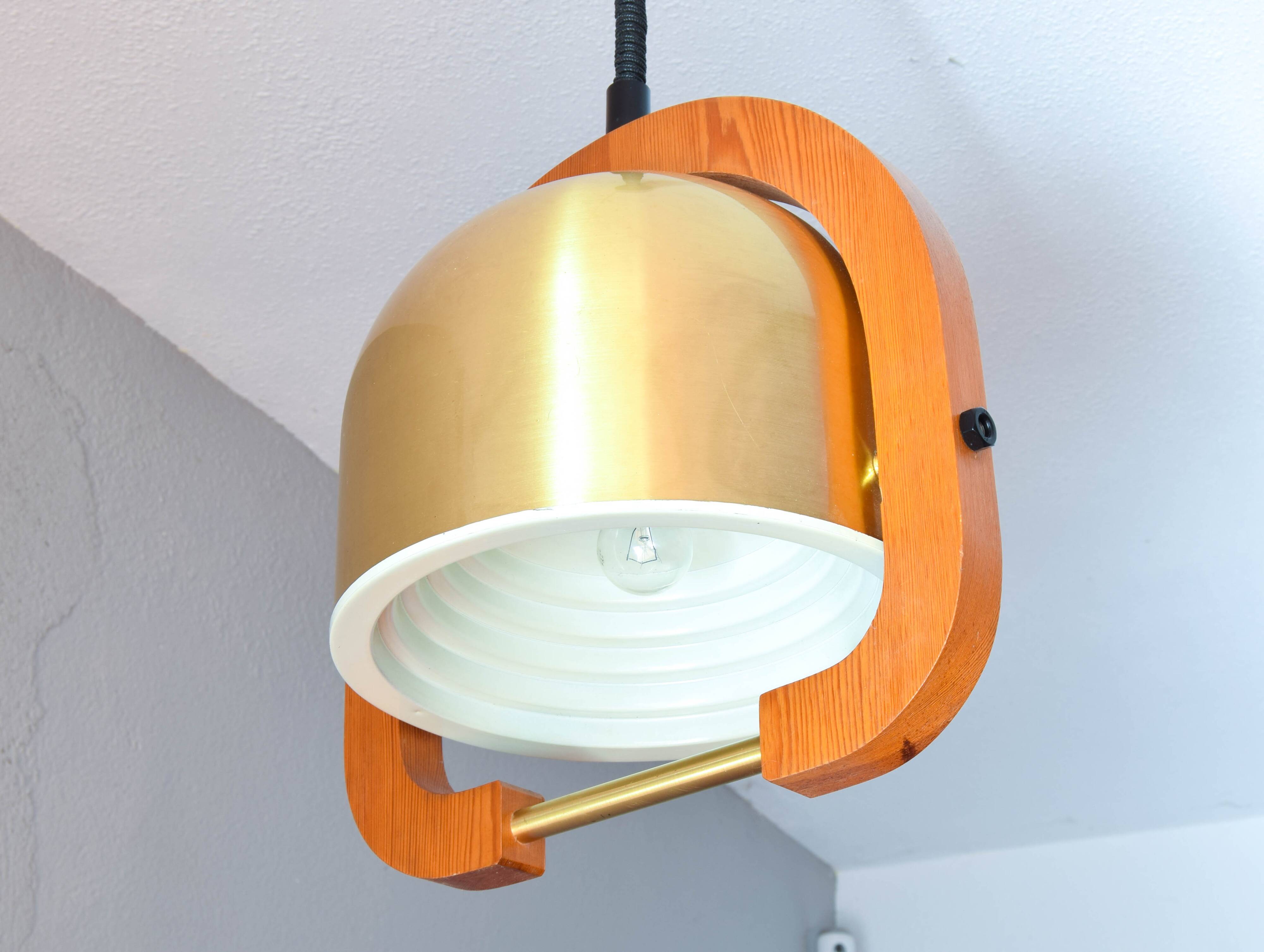 Mid Century Italian Modern Brass and Oak adjustable height Chandelier 70s