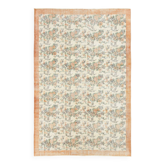 Tapis en laine et coton à décor floral