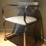 Victoria vintage chair