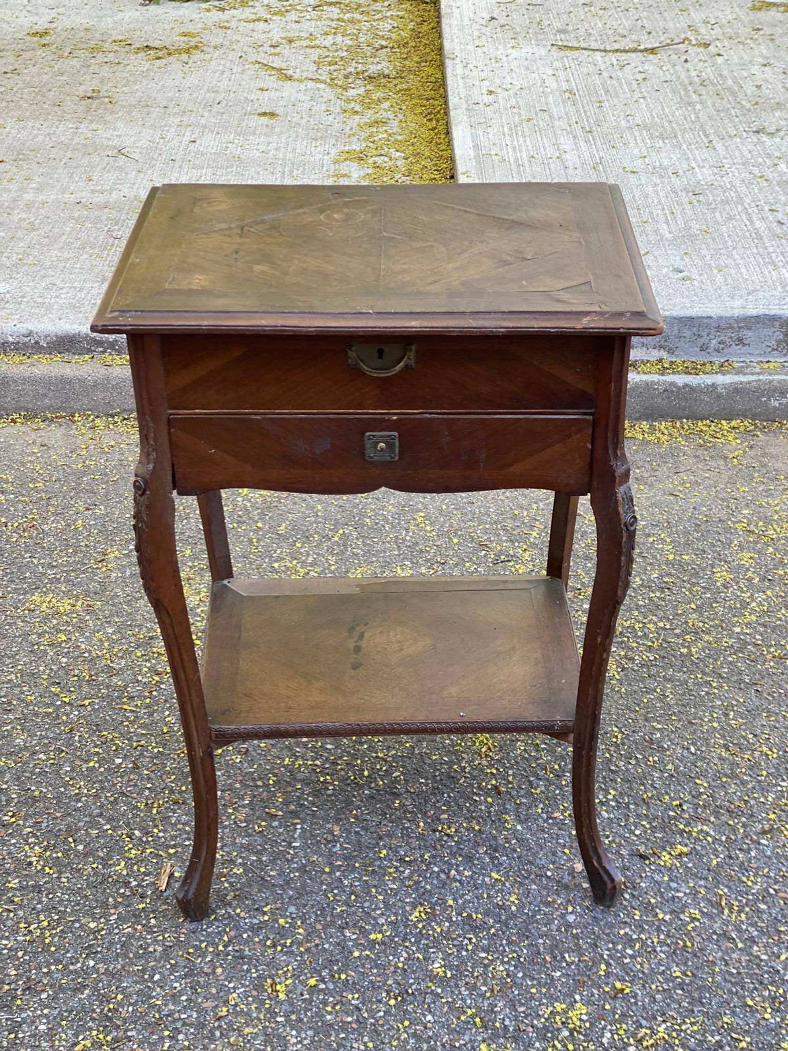 Coiffeuse Louis XV du 19ème siècle
