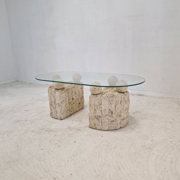Table basse en pierre ou en pierre fossile, années 1980 Magnussen Ponte