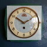 Clock formica vintage silent wall square "FFR golden green"