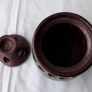Stoneware tealight holder