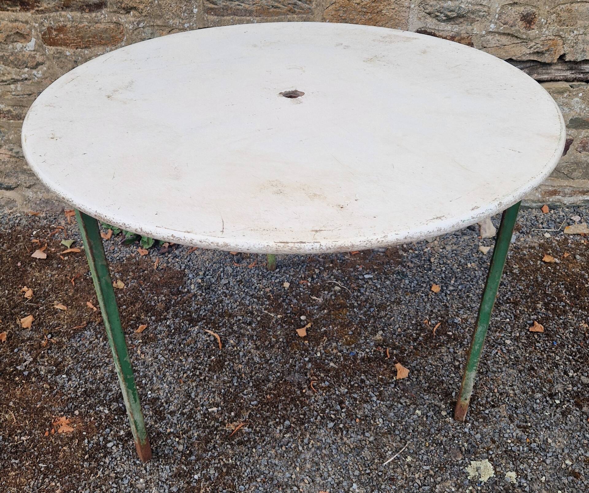 Table ronde de jardin