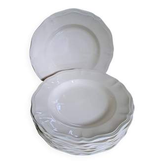 Set of 9 Sarguemines ivory soup plates