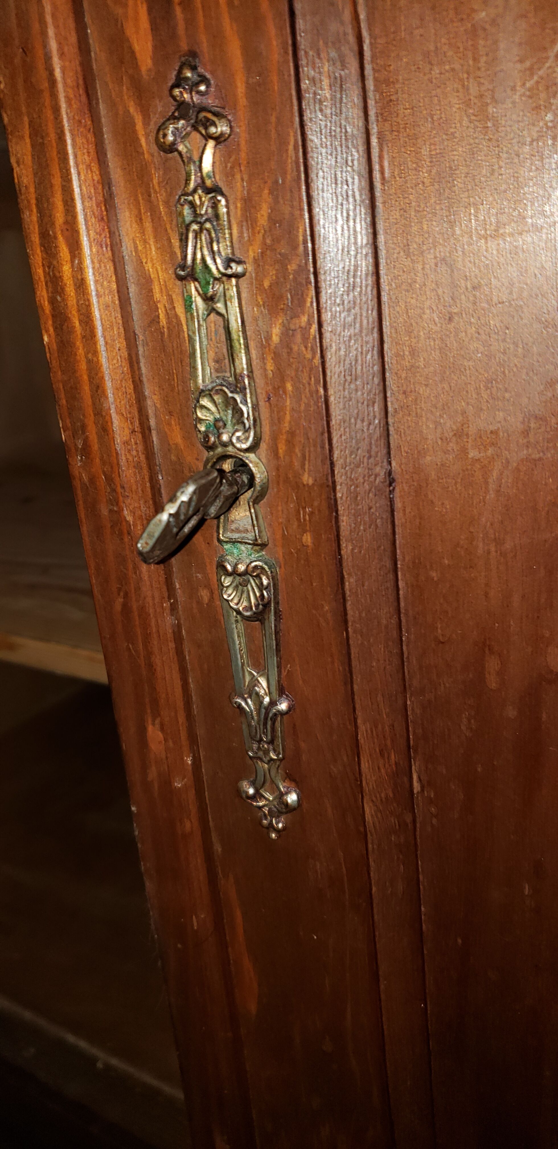 Parisian buffet in fir