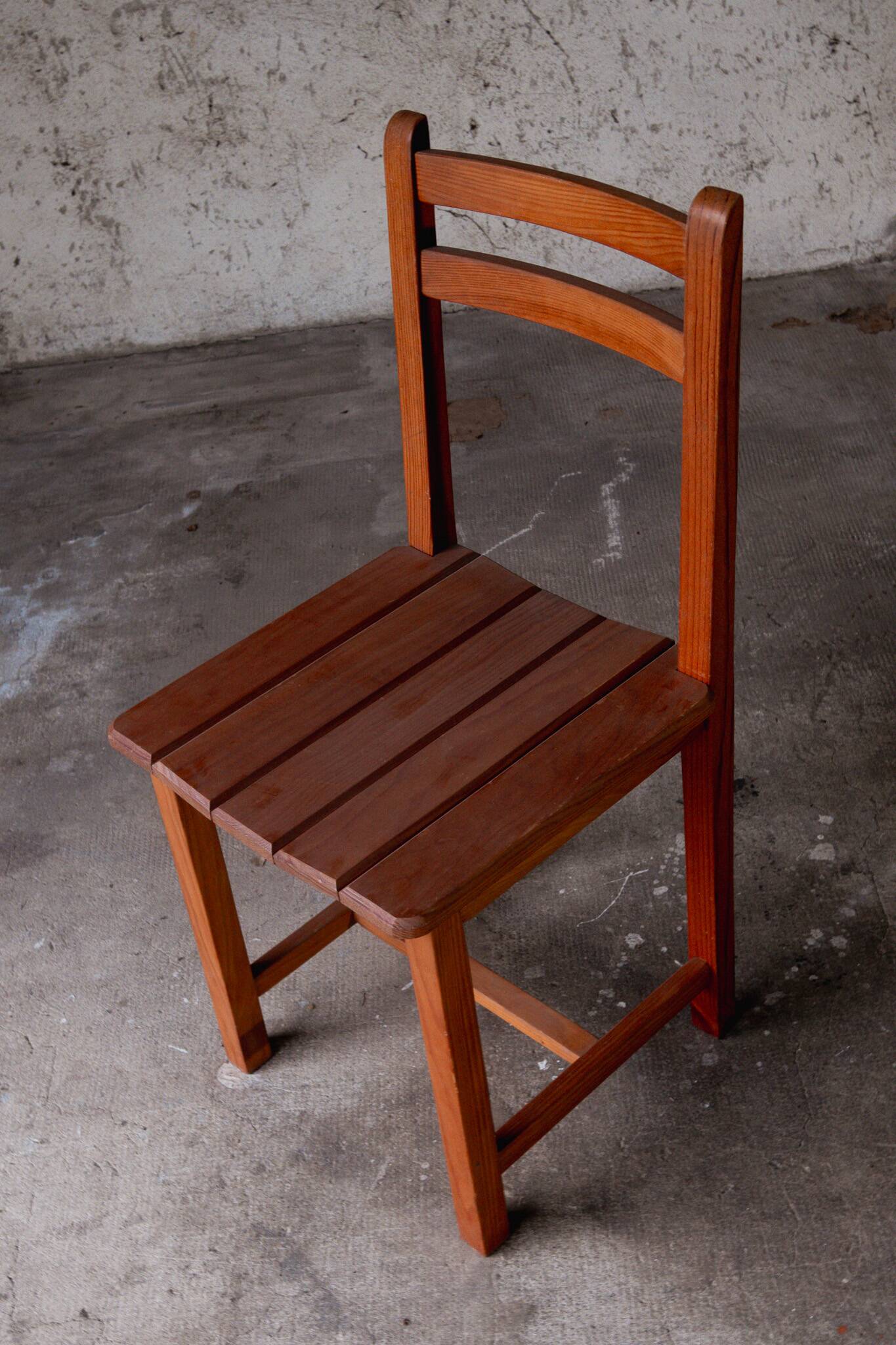 Chaise en bois style Regain