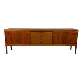 Buffet en teck H.W. Klein Bramin Danemark années 1960.