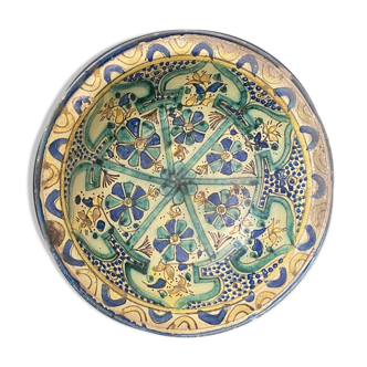 Large Dish Fez Morocco 19th 19th polychrome earthenware 35.3 cm