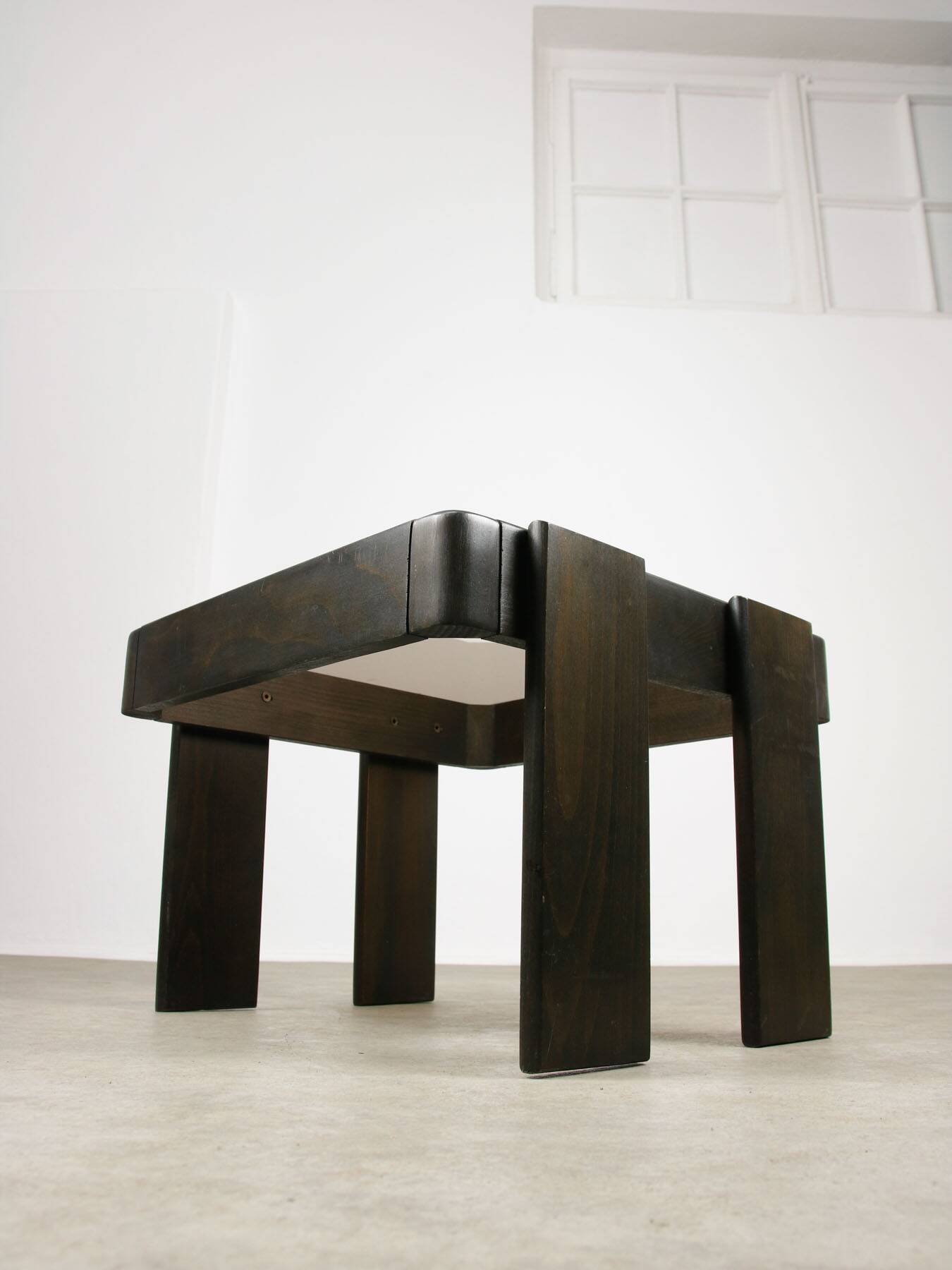 Table basse vintage par Gianfranco Frattini, années 1970
