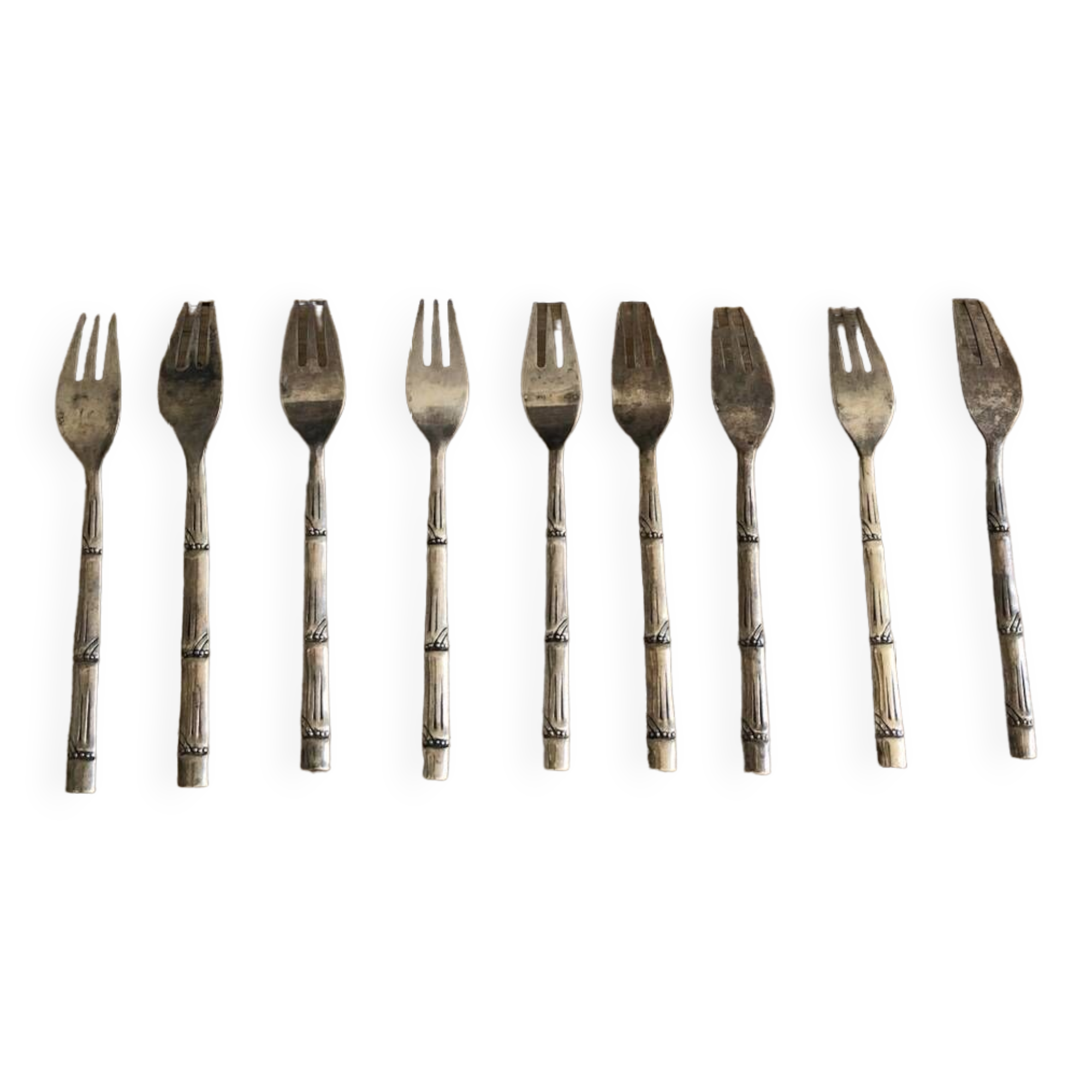 Dessert forks