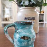 Earthen pitcher