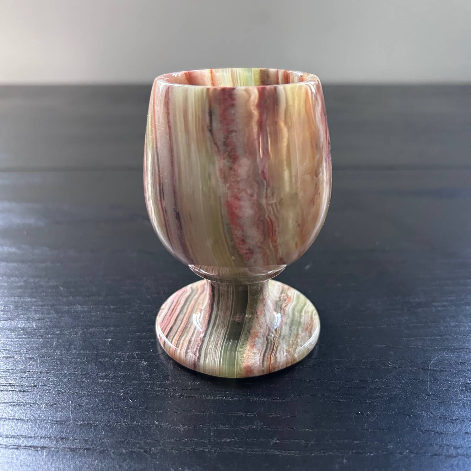 Onyx egg cup