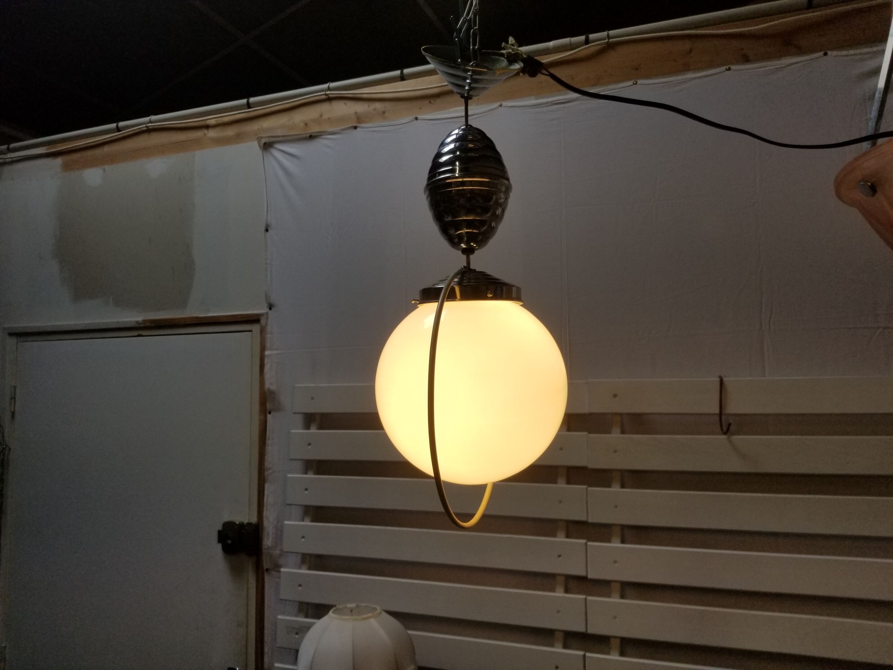 Vintage globe suspension with lower mount - 50s/60s