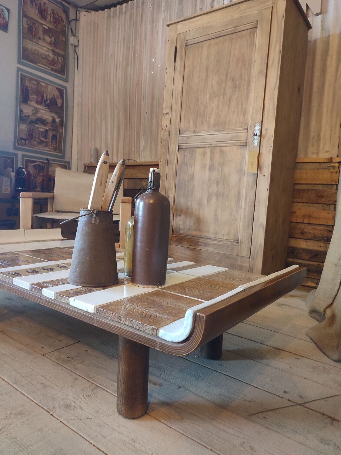 Table basse de Roger Capron