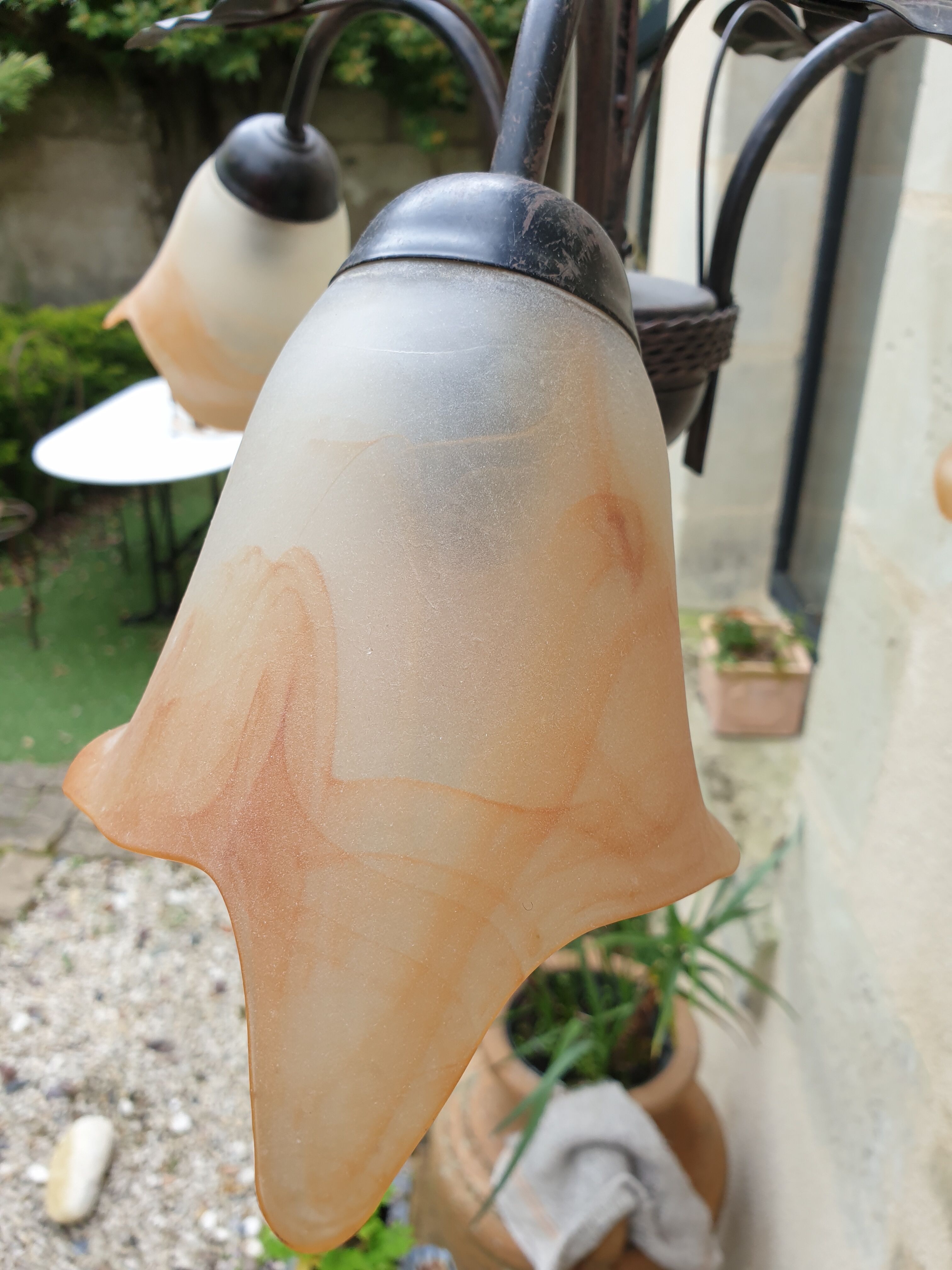 3-spoke glass paste chandelier