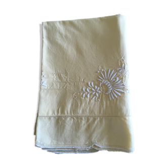 Embroidered pillowcase