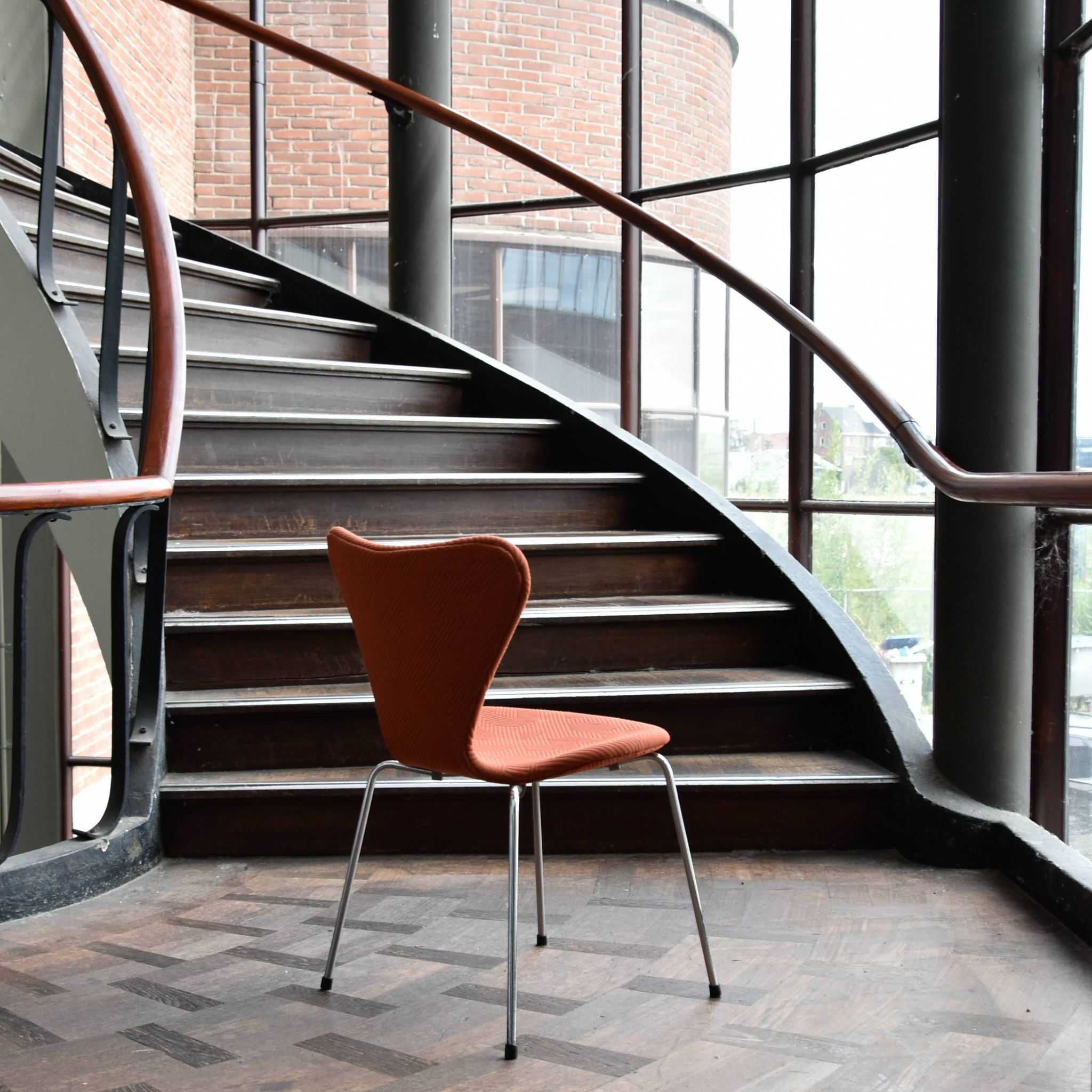 4 chaises Fritz Hansen Butterfly rembourrées