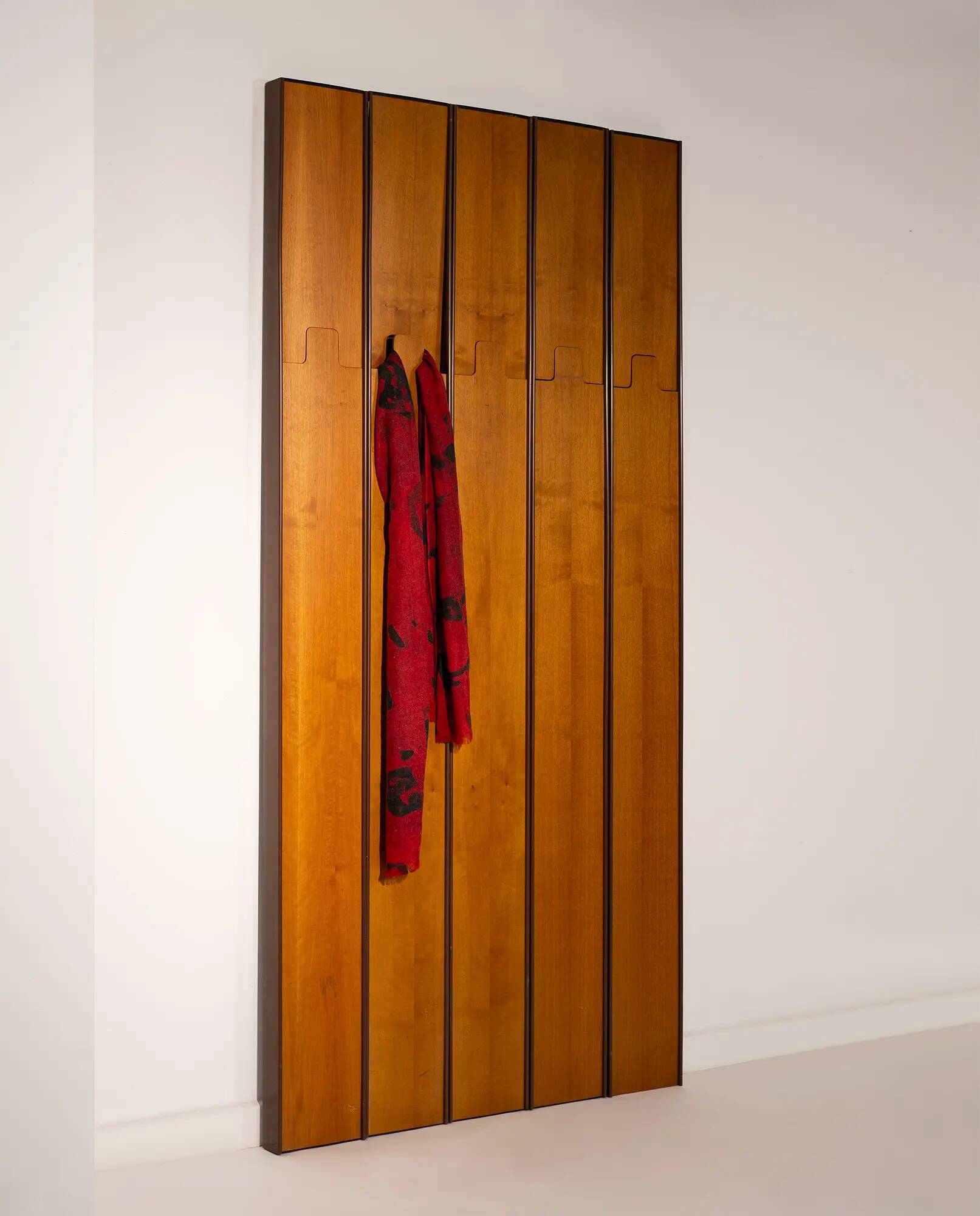 Luciano Bertoncini, "Gronda" coat hanger for Elco, Italy 1970's