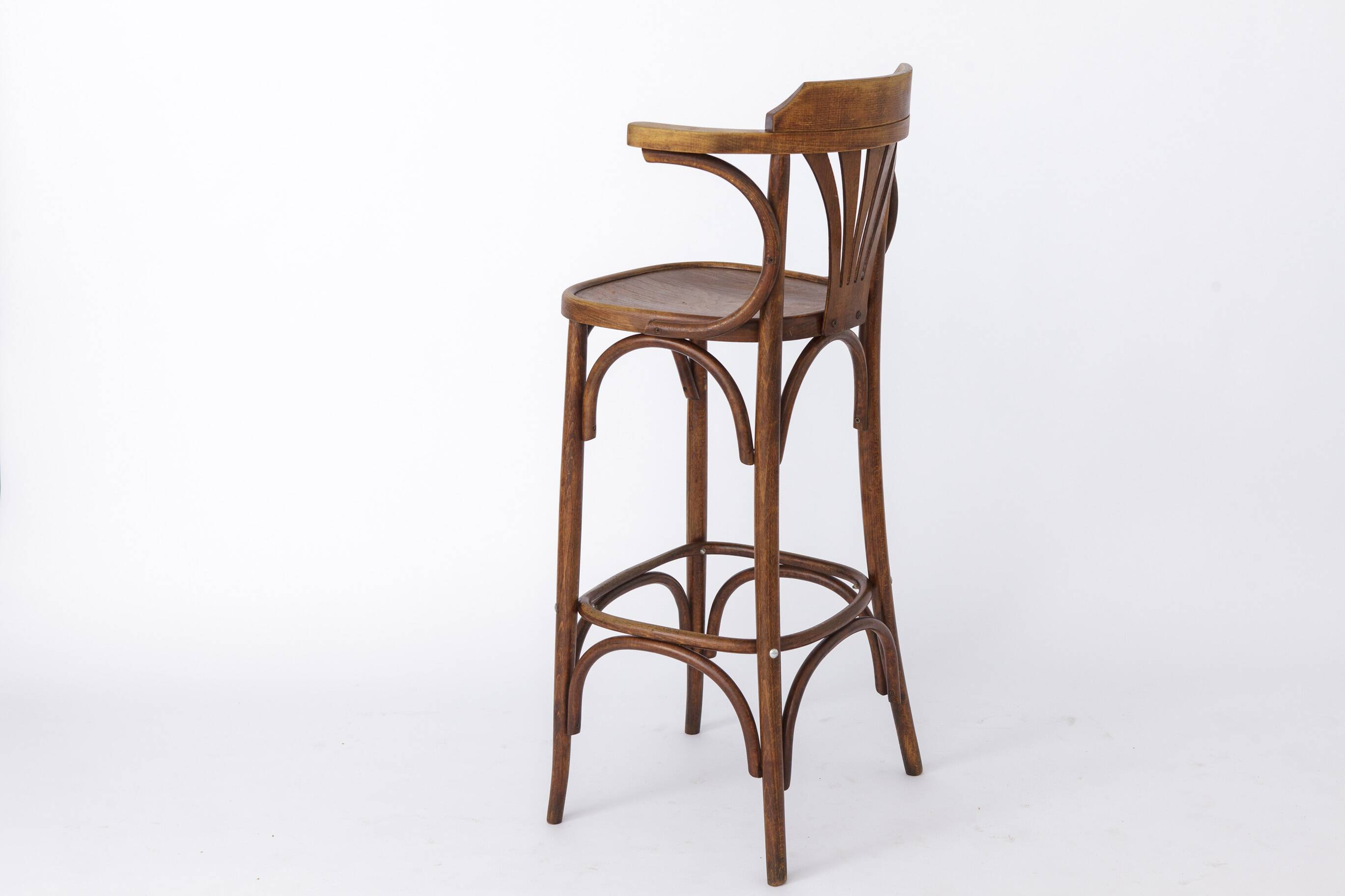 1 tabouret haut de pub irlandais vintage en bois avec technique de bois courbé des années 1960-1970