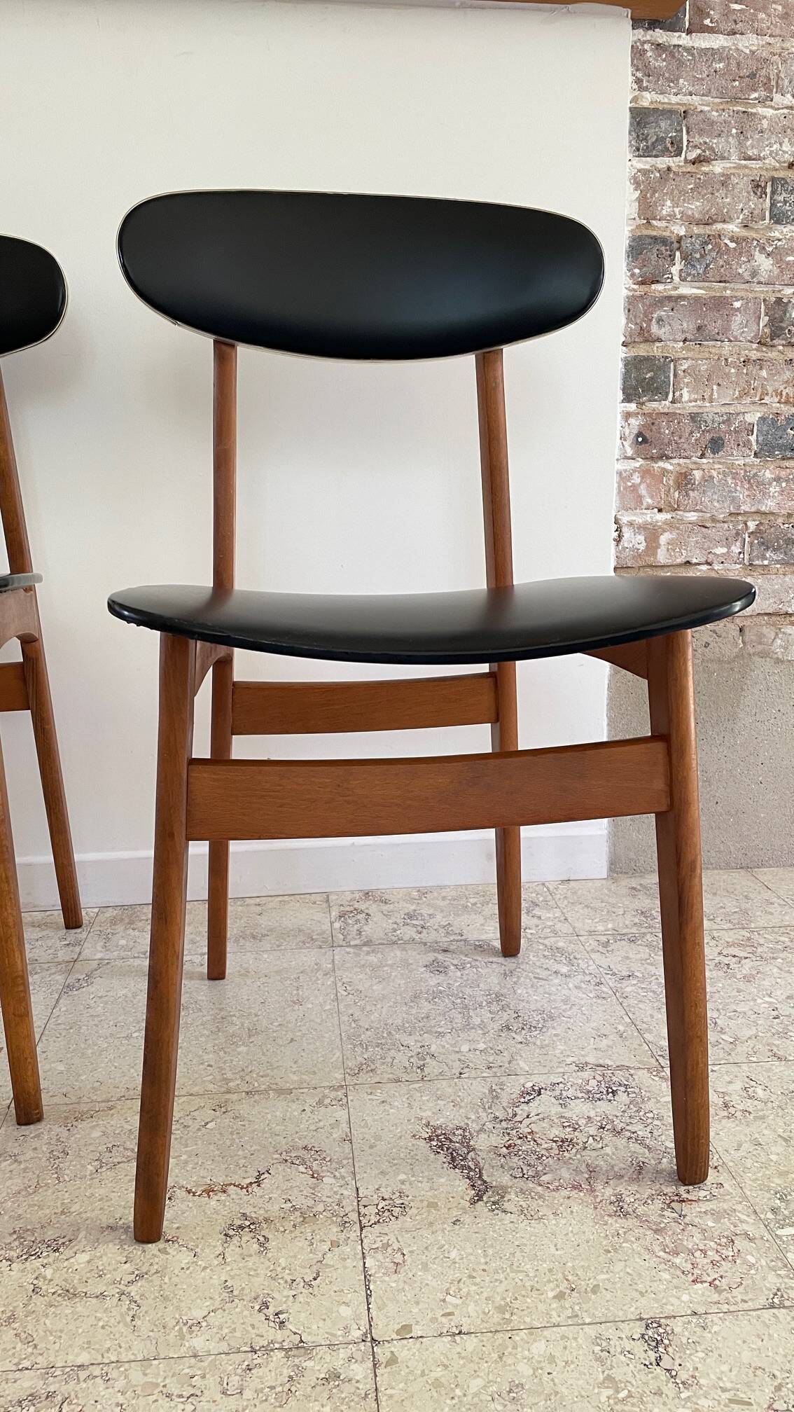 Paire de chaises scandinaves chic vintage