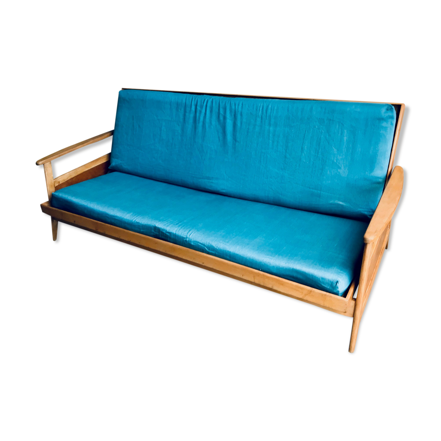 Convertible sofa compass feet