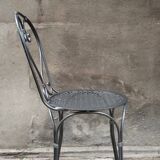 Chaise en fer forgé gris foncé