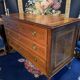 Grande commode Louis XVI 3 tiroirs décor marqueté scène Antique fin XVIIIe